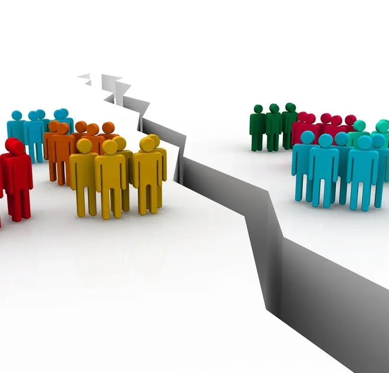 Dayatılan Kimliklerin Parmaklıklarından ve Coğrafyanın Hapishanesinden Çıkma Vakti Gelmedi mi? (Vahap Aktaş)